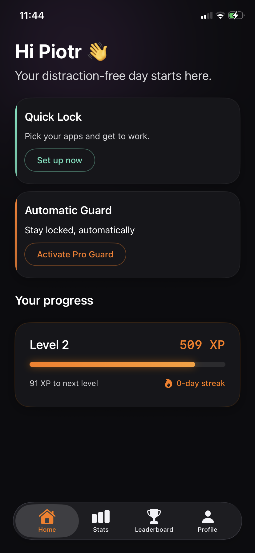 FlowLocker app screenshot showing focus locks, automatic guard, and progress stats.